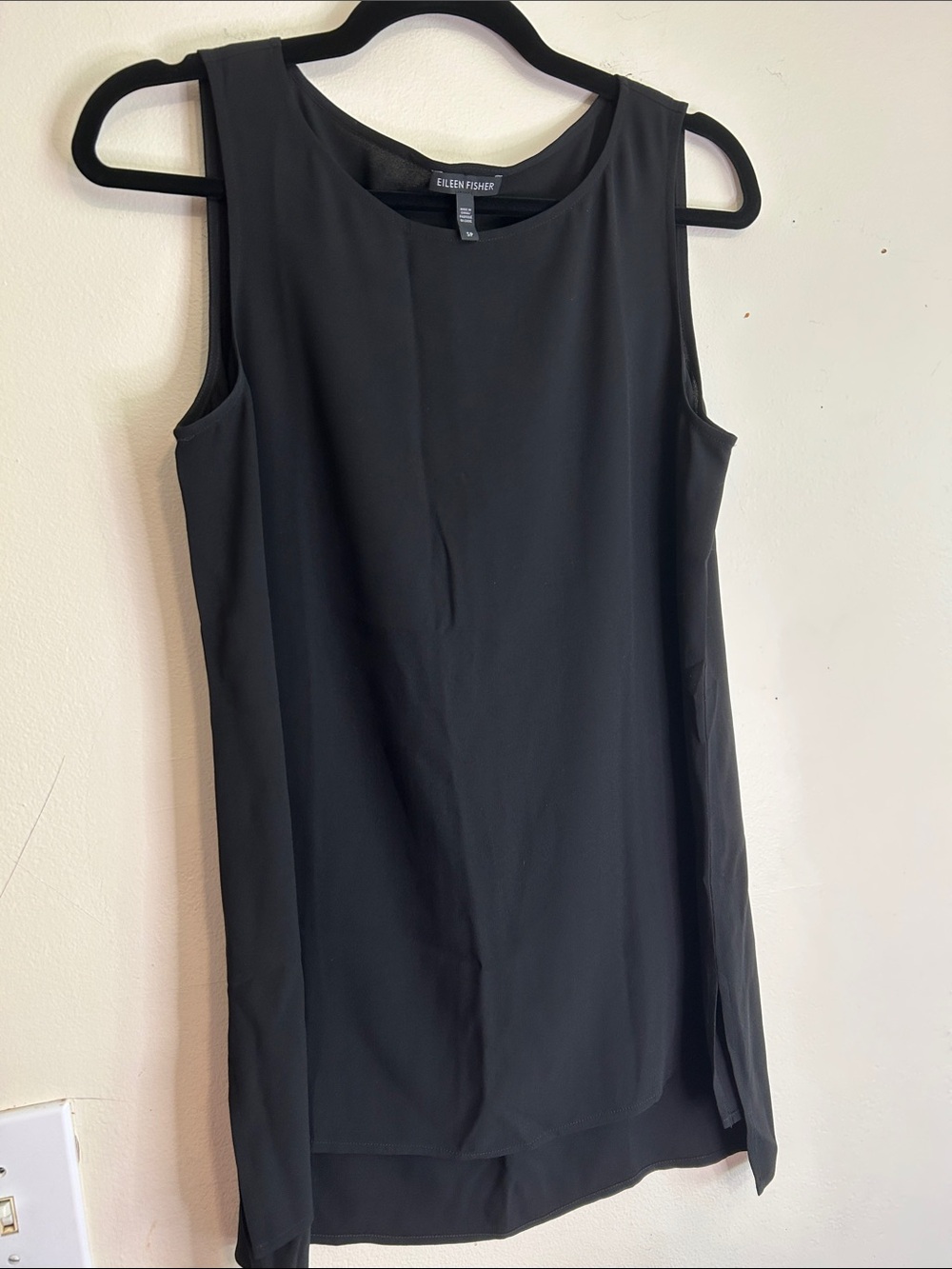 Eileen Fisher Black Sleeveless Shift Blouse